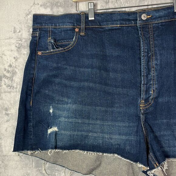 Old Navy Higher High Rise Sky Hi A-Line Dark Wash Cut off Denim Jeans Size 26 - Picture 3 of 6